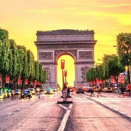Superb 2 Elegant In The Heart Of Paris' 8th District * パリ